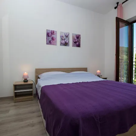 Adriana Apartment