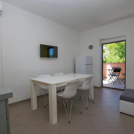 Apartment Adriana Klenovica