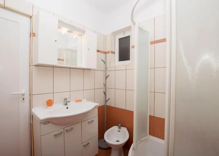 Apartment Adriana *